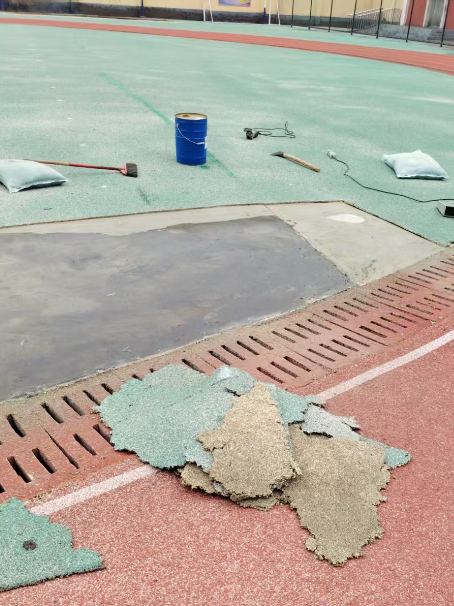 钦州球场翻新维修补、球场翻新修补改造