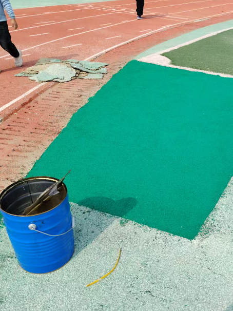 钦州球场翻新修补改造专项服务介绍